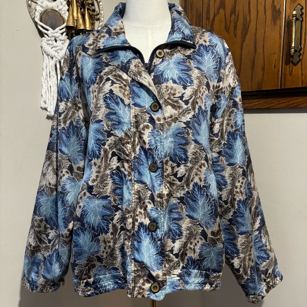 Vintage Stunt Sports Floral Abstract Silk Jacket Size Medium Blue Lightweight